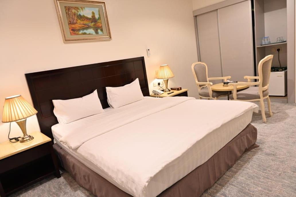 Al Furat Madayin Hotel Эр-Рияд Экстерьер фото